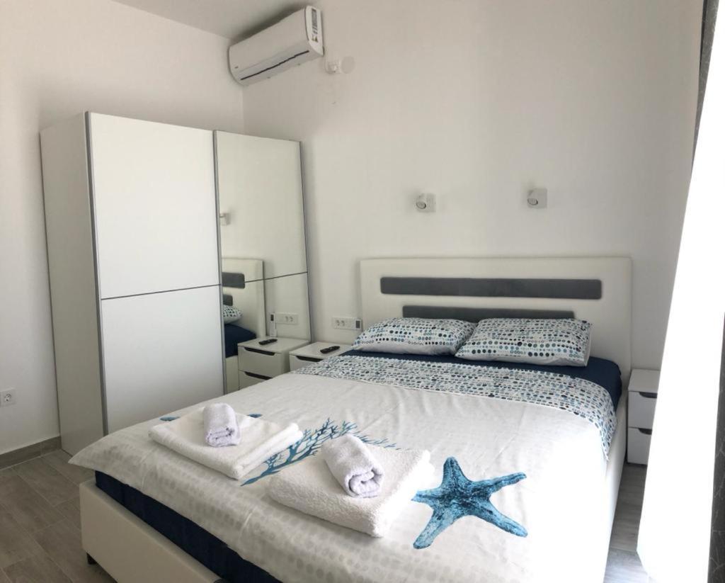 Apartmani Cupara Tivat Exterior photo